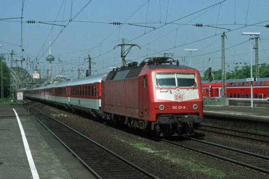 120 131-8 Köln Deutz 2000