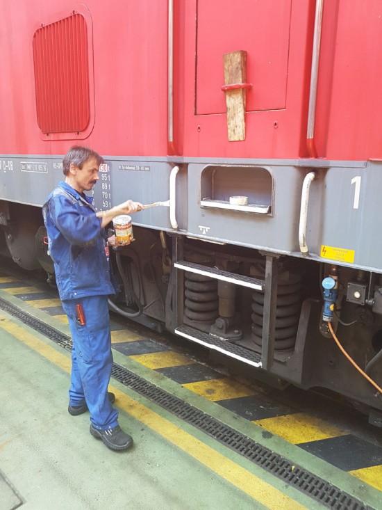 218 425-7 Anstrich-1 218 425-7 Anstrich-1