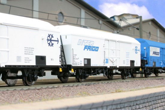 ACME_45042_Set