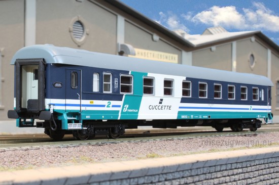 ACME_50495_Bc_Seite2