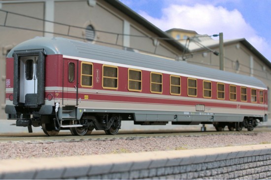 ACME_50772_A_Gangseite