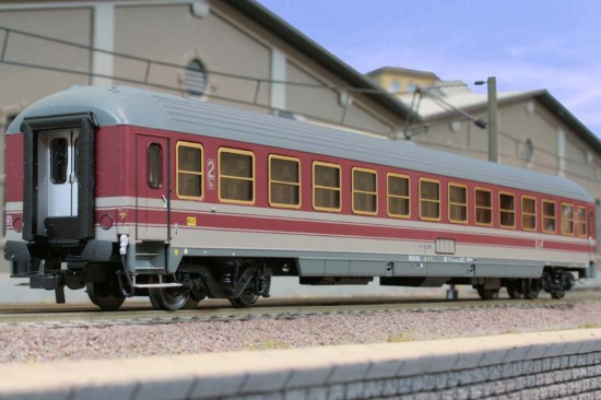 ACME_50784_B_Gangseite