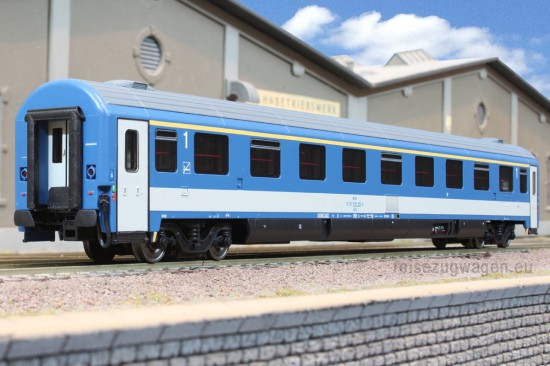 ACME_52001_Amz_Seite1