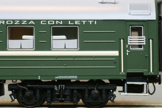 ACME_52100_Detail2
