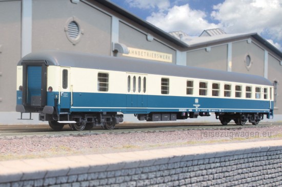 ACME_52261_BD_Seite1