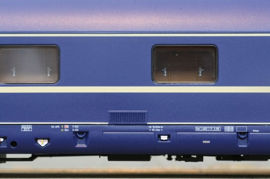 ACME_52374_Detail2