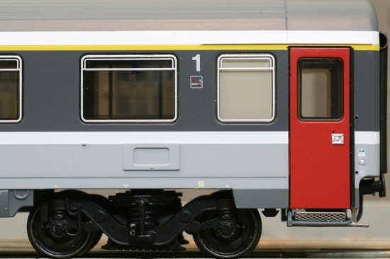 ACME_52401_Detail2