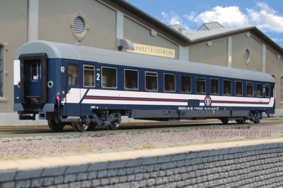 ACME_52438_Bc_Seite1