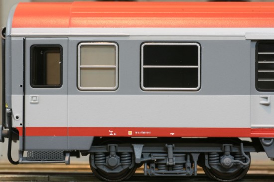 ACME_52503_Detail ACME_52503_Detail