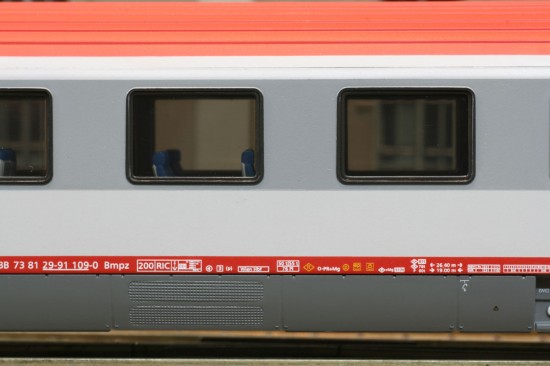 ACME_52549_Detail1