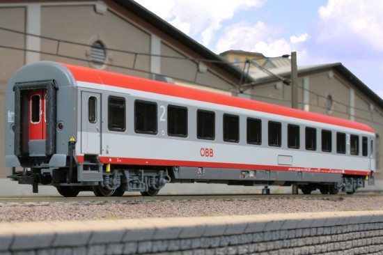 ACME_52612_Gangseite