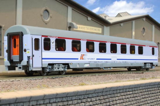 ACME_52740_WRmz_Seite1