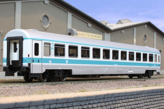 ACME_52861_Beelmt_Seite2