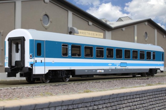 ACME_52862_Beelmt_Seite1