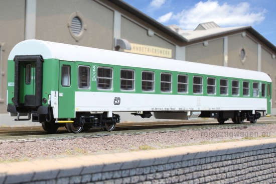 ACME_52922_Bmee_Seite1