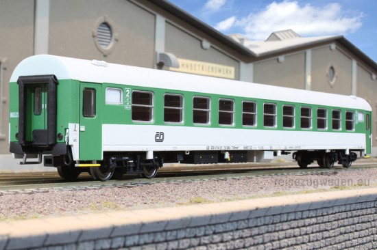 ACME_52922_Bmee_Seite2