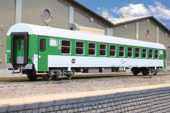 ACME_52925_Bmee_Seite2