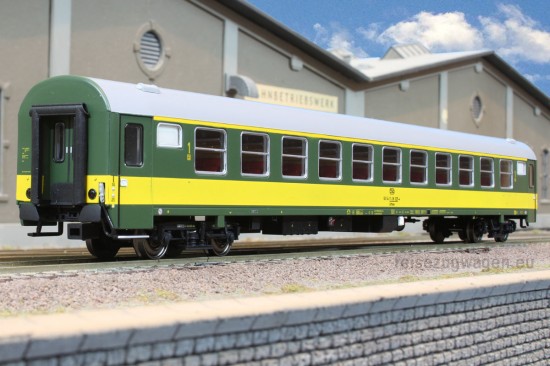 ACME_55118-1_Am_Seite2