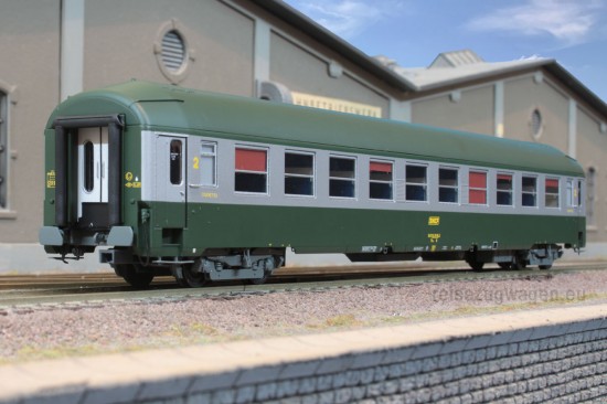 ACME_55177-3_Bc_Seite2