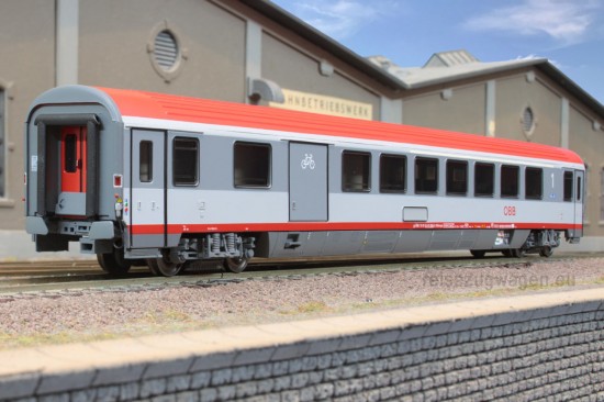 ACME_55211-3_AD_Seite1