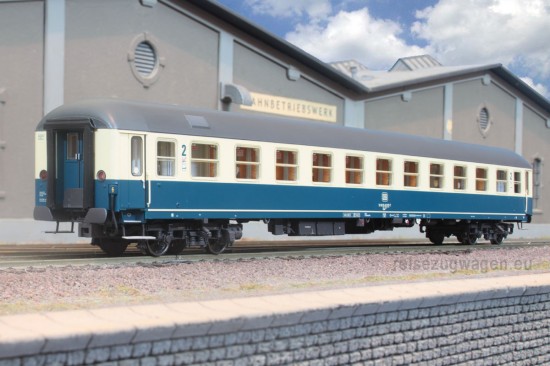 ACME_55320-3_Bc_Seite1