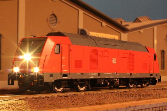 ACME_60420_BR245_Nacht