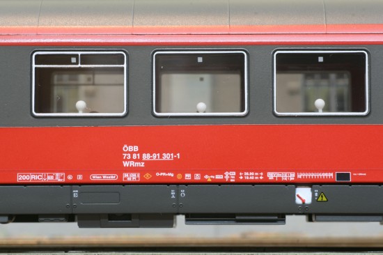 ACME_90134-2_Detail2