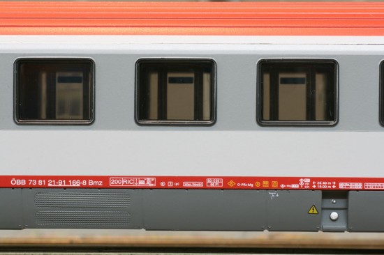 ACME_90136-2_Detail2