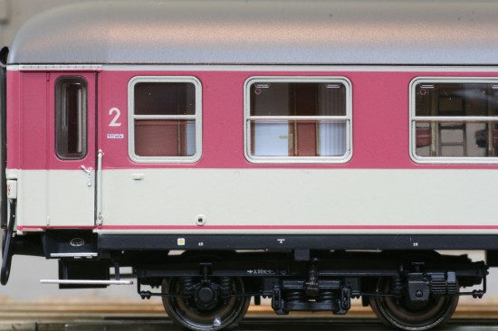 ACME_90221-3_Bc_Detail