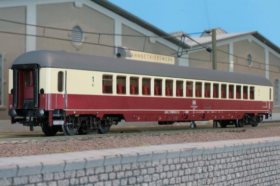 Ade_113152_Apmz121.0