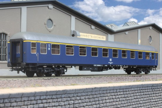 Ade_13004_Am202_Seite1_43018-0_München