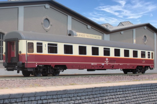 Ade_3149-1_Avmz111_90202-1_Frankfurt