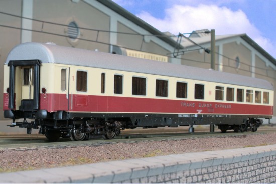 Ade_3156_FM_ArDmh Ade_3156_FM_ArDmh