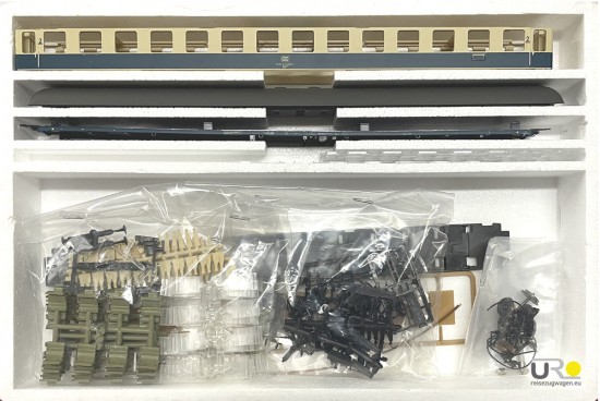 Ade_3185-2_Byl423_11666-2_Stuttgart