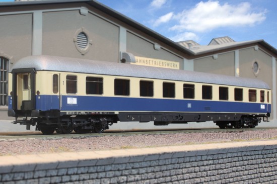 Ade_3251_Av4_Seite1_10407Kar