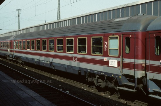 B 51 83 22 - 71 693-8 Dortmund 24.4