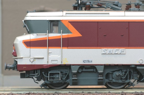 LS_10041_15000_Detail