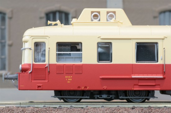 LS_10123_X3800_Detail