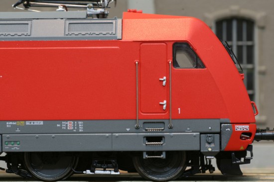 LS_19001-1Detail2