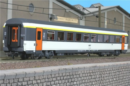 LS_40250_A10tu_Schiebetür