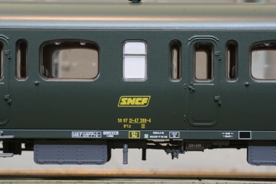LS_40319-2_Detail1