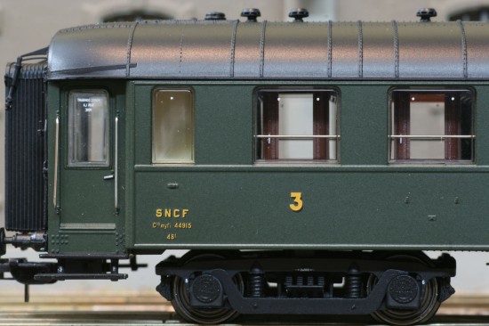 LS_40377_Detail