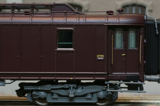 LS_40422-3_Detail2