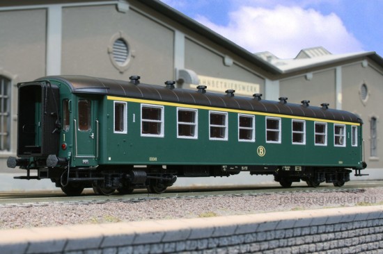 LS_42101-1_A8_Gangseite