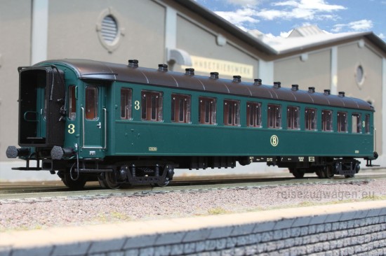 LS_42106-1_C11_Seite1