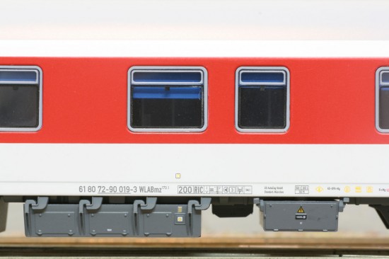 LS_46028_Detail1