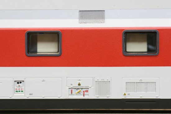 LS_46030-1_Detail1