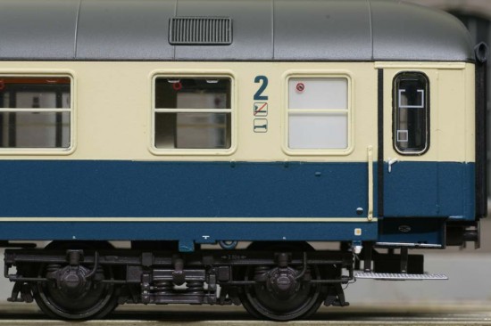 LS_46081_Detail2
