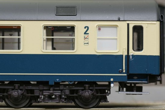 LS_46082_Detail2