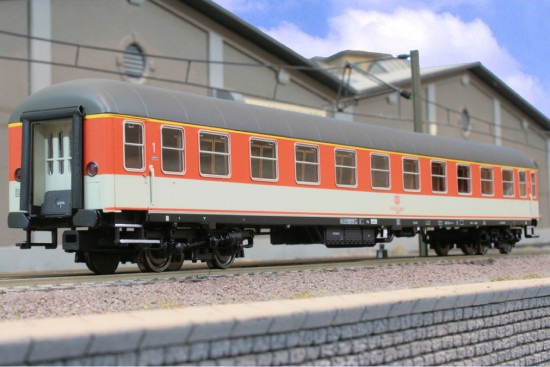 LS_46104_Am202_Gangseite